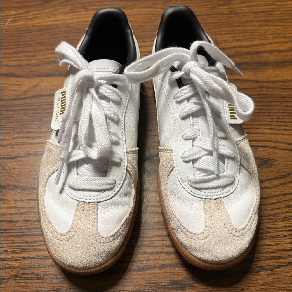 PUMA Woman’s White and Cream Sneakers